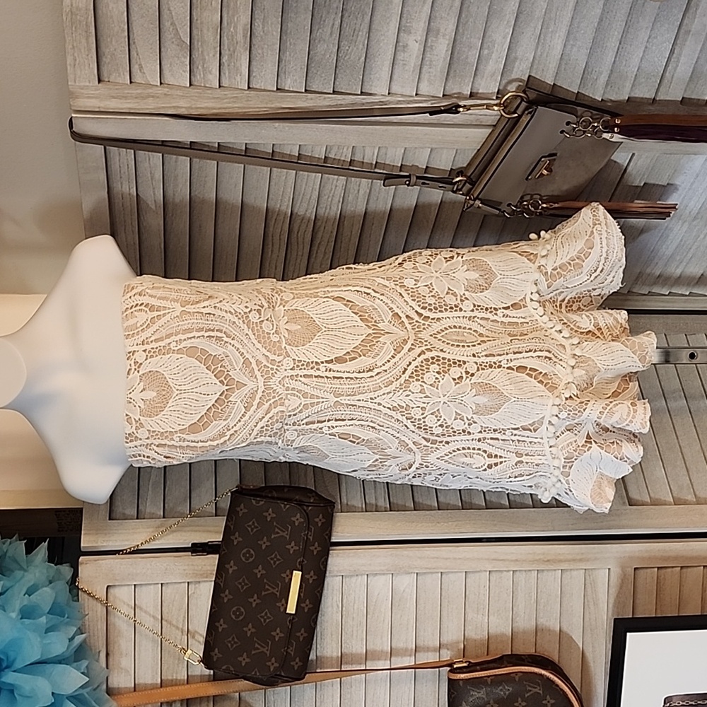 Boutique brand strapless dress